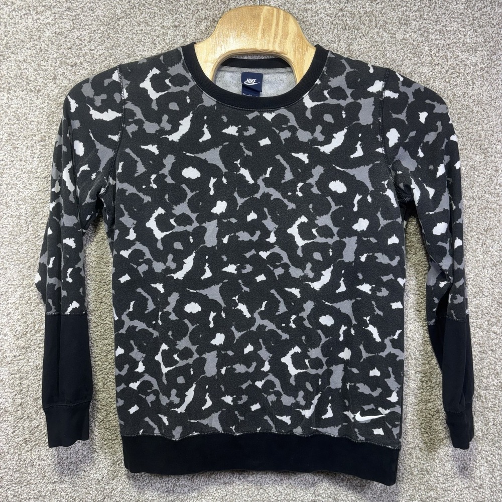 Nike Sweatshirt Womens XL Black Camo Fleece Crewneck Pullover 678886-010